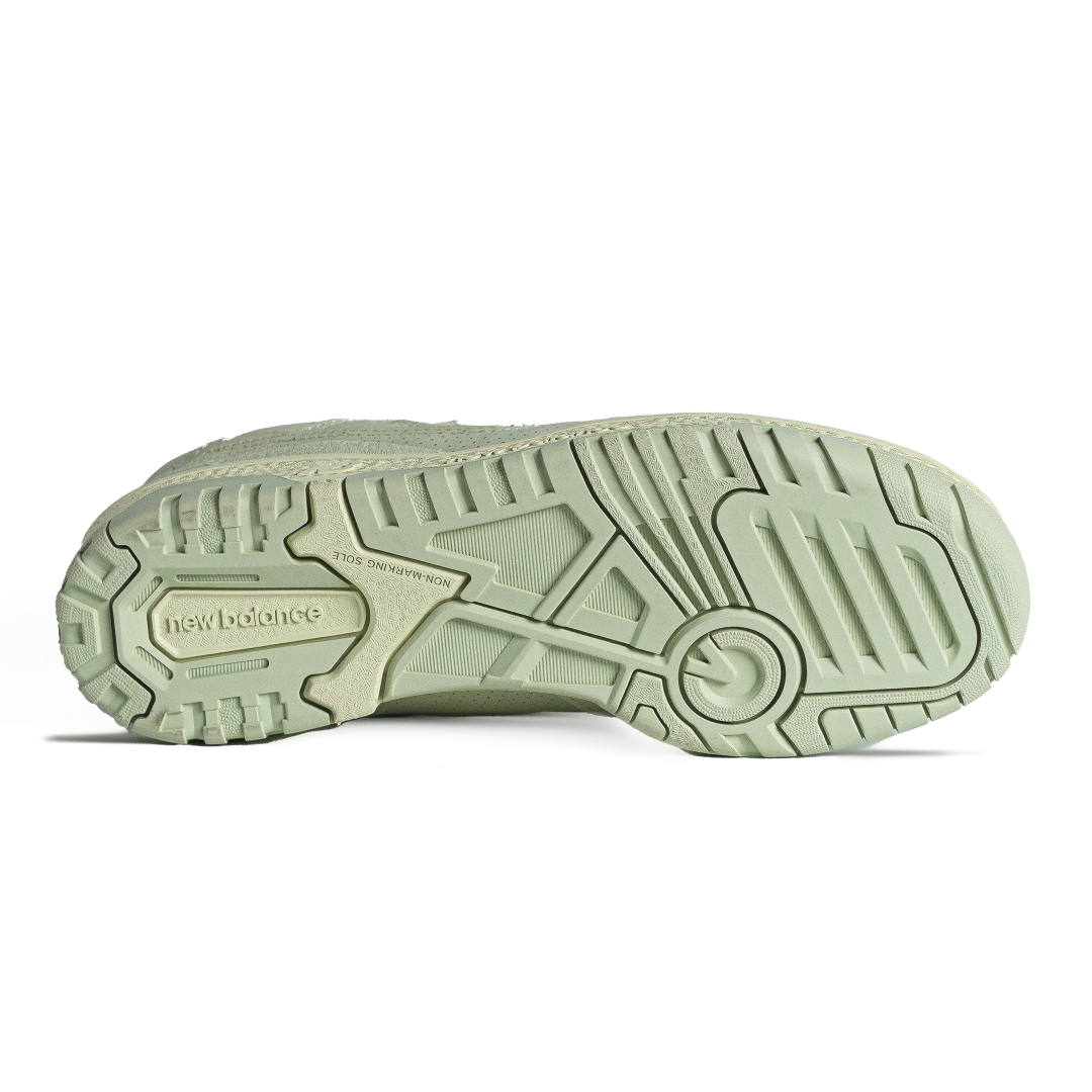 New Balance 550 Deep Lichen Green - BB550MCC