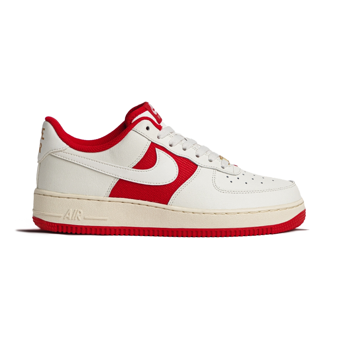 Nike Air Force 1 Low  University Red FN7439-133