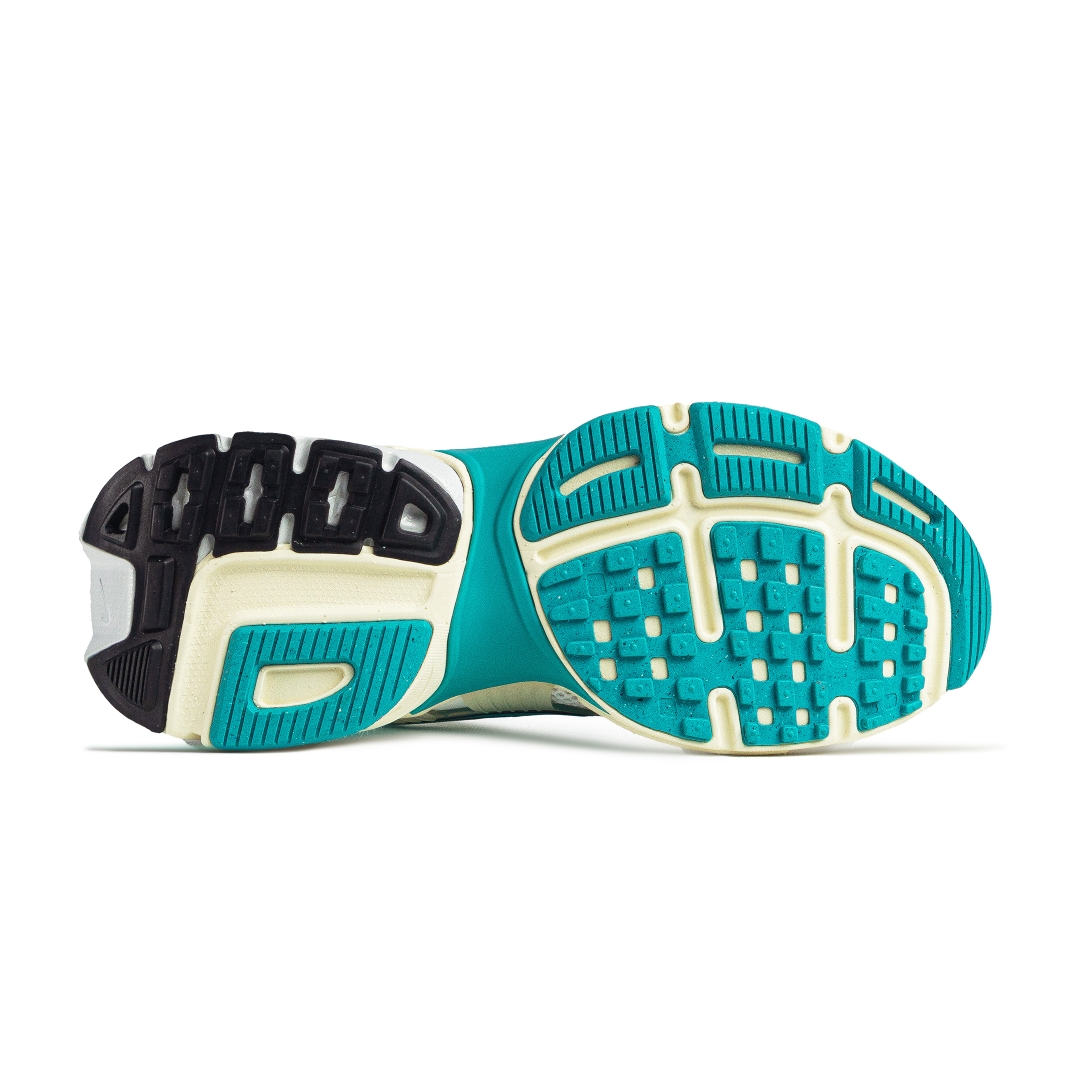 V2K WHITE MINT FD0736-105