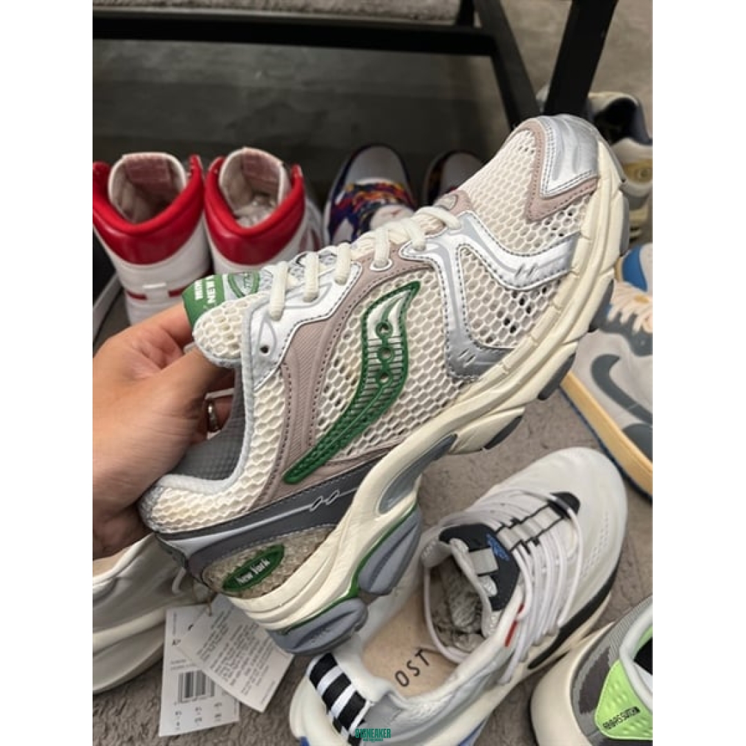 cs3257 - Saucony Triumph 4 Silver Green FB - 42