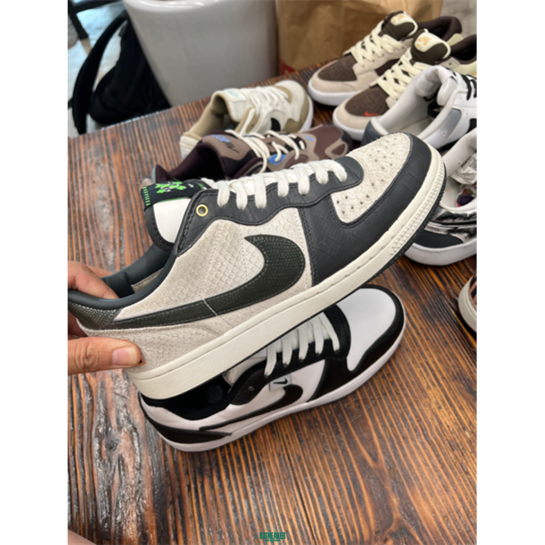 cs3627 - Nike Terminator Low Grey - 41