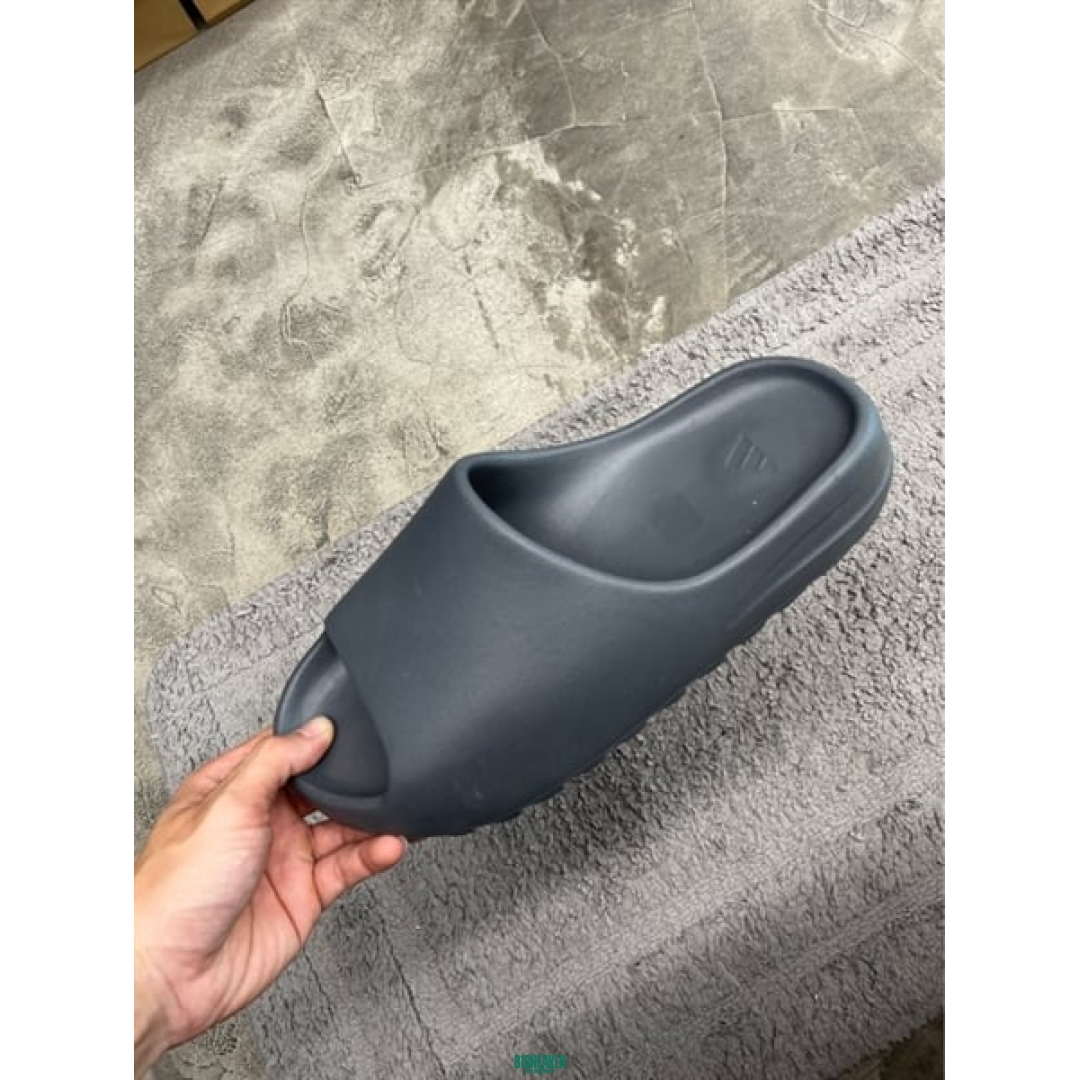 cs3973 - Yezzy Slide Slate Grey FB - 46