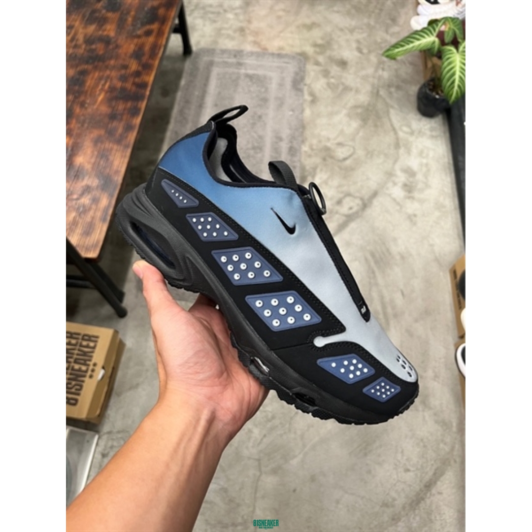 NIKE AIR MAX SNDR DS FB - 42,5