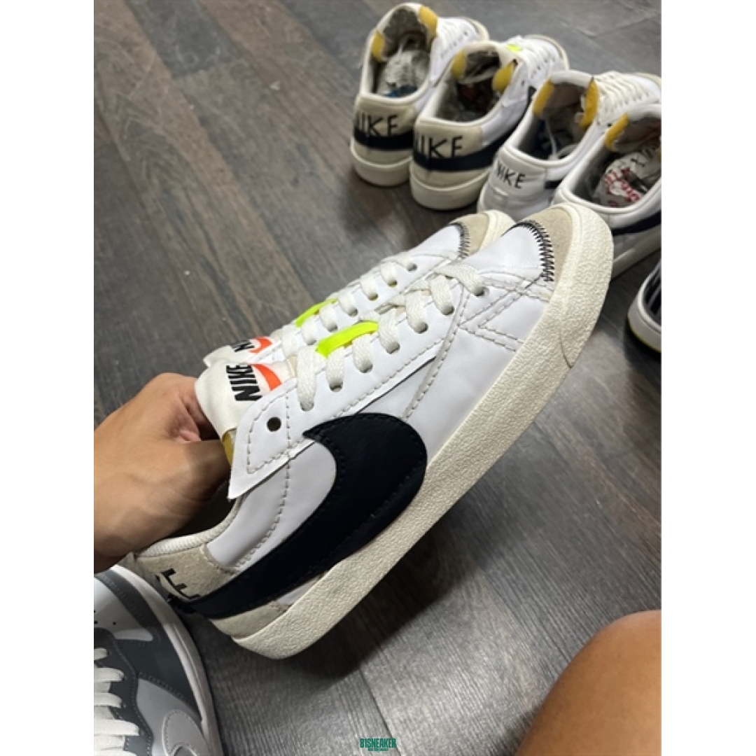 cs4012 - Nike Blazer Low Jumbo - 40,5