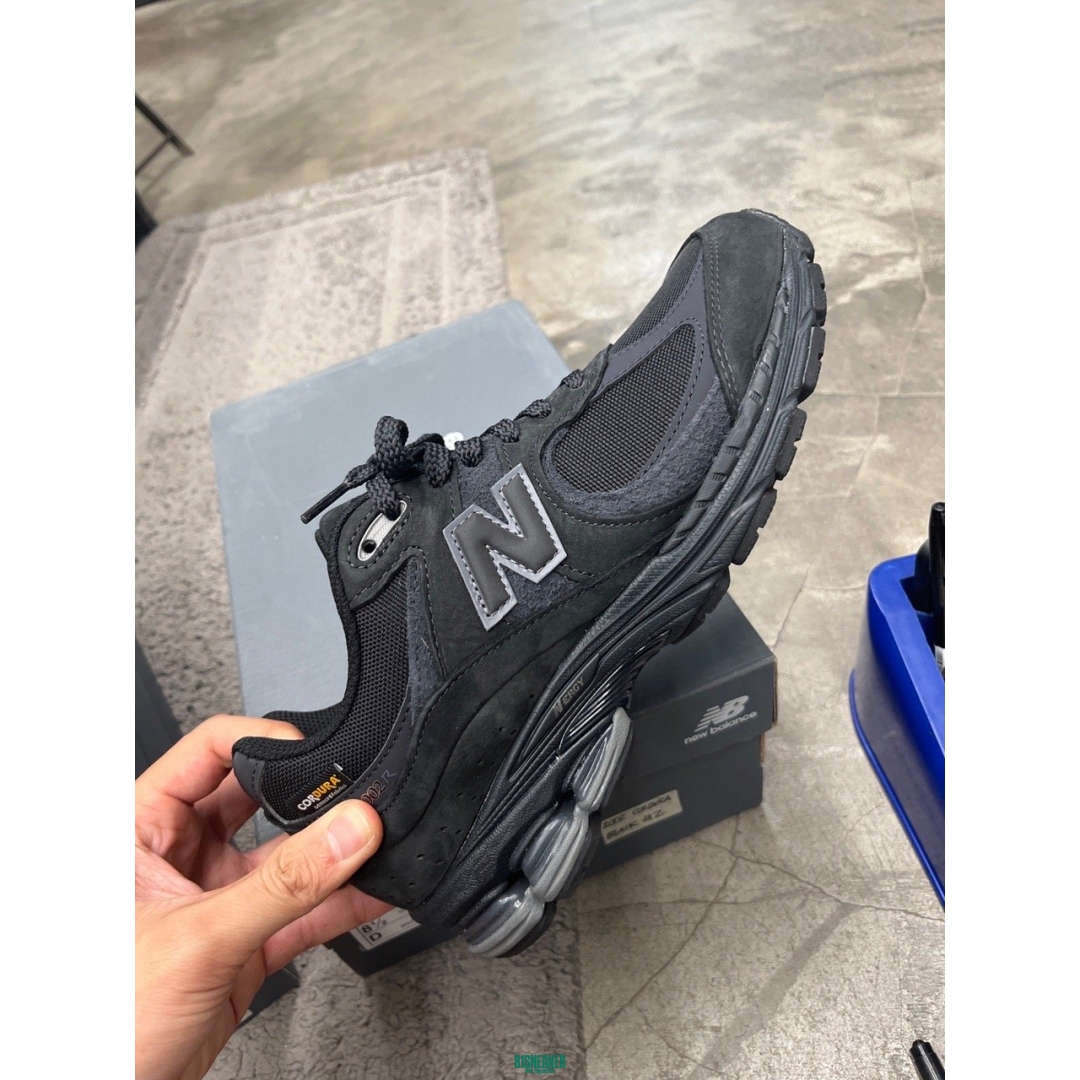 M2002RPJ NBL2002 CORDURA BLACK DS FB