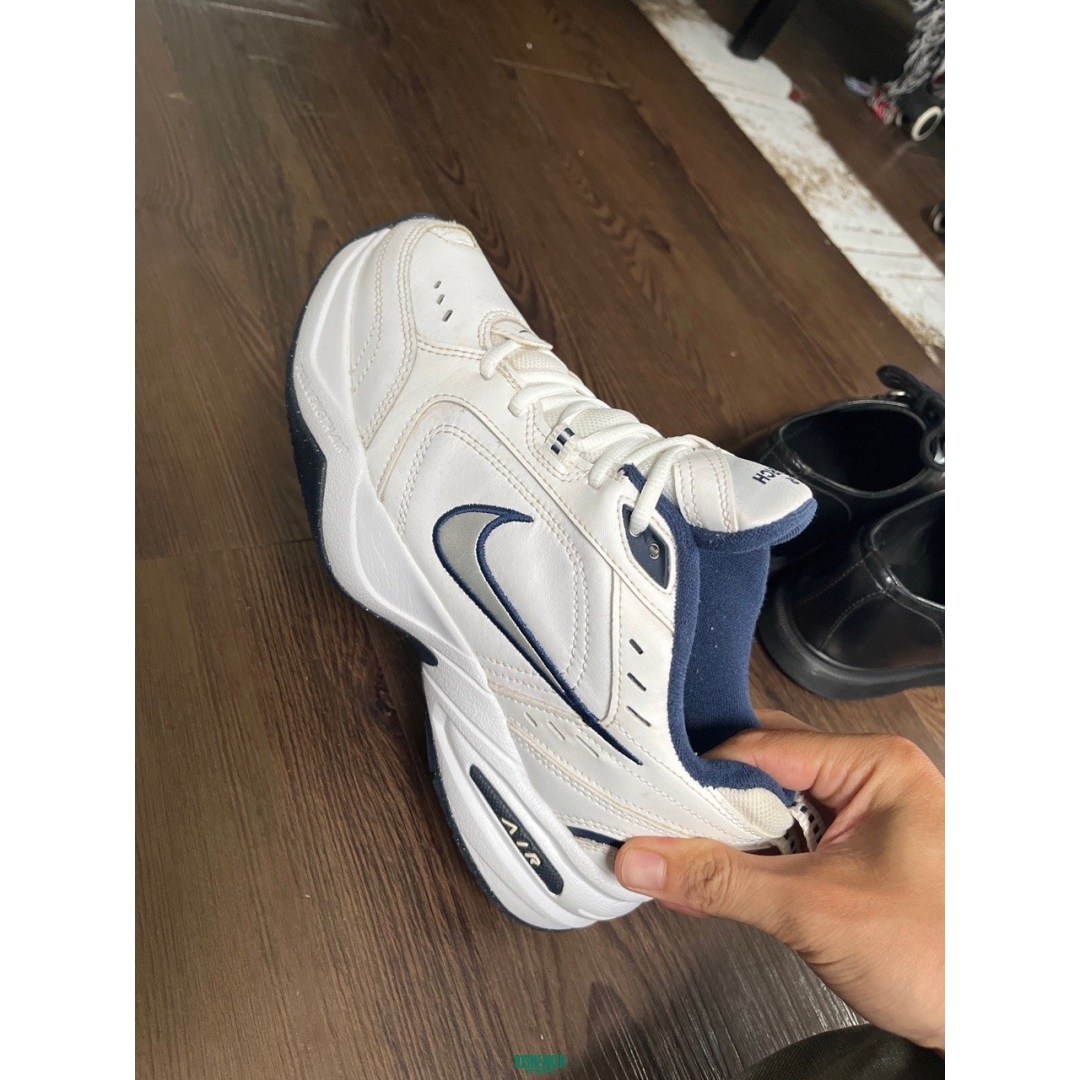 CS4106 - NIKE MONARCH WHITE BLUE - 40,5