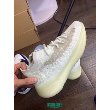 CS4015 - YEZZY 380 CALCITE GLOW FB - 43