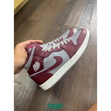 JD3153 - 1S MID TEAM RED - 40