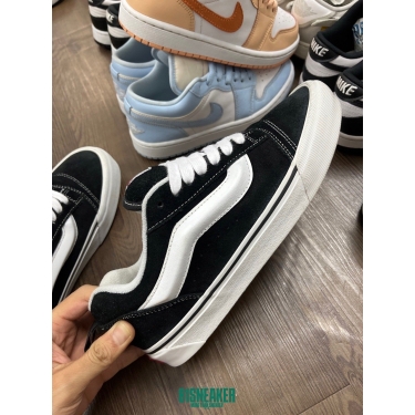 CS4039 - VANS KNU BLACK - 43