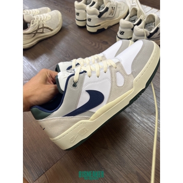 CS4054 - NIKE FULL FORCE NAVY GREEN DS FB - 46